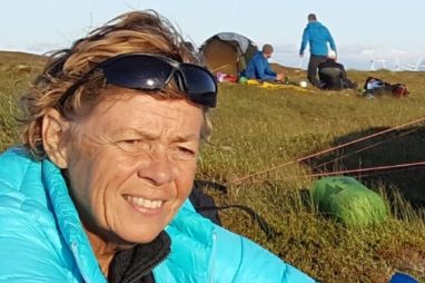 – Jag dansar gärna genom tillvaron